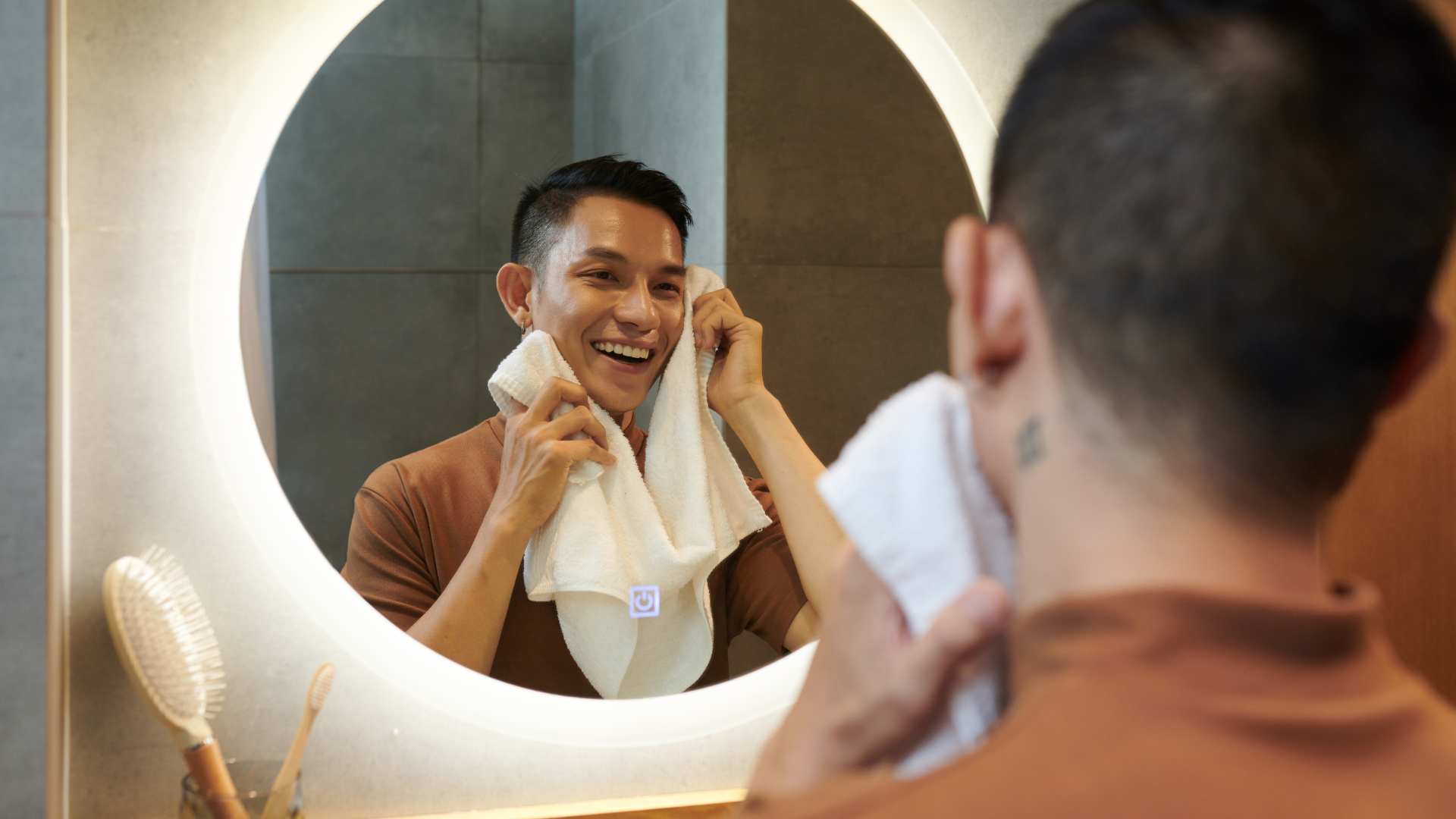 How to Get Clear Skin as a Teenager